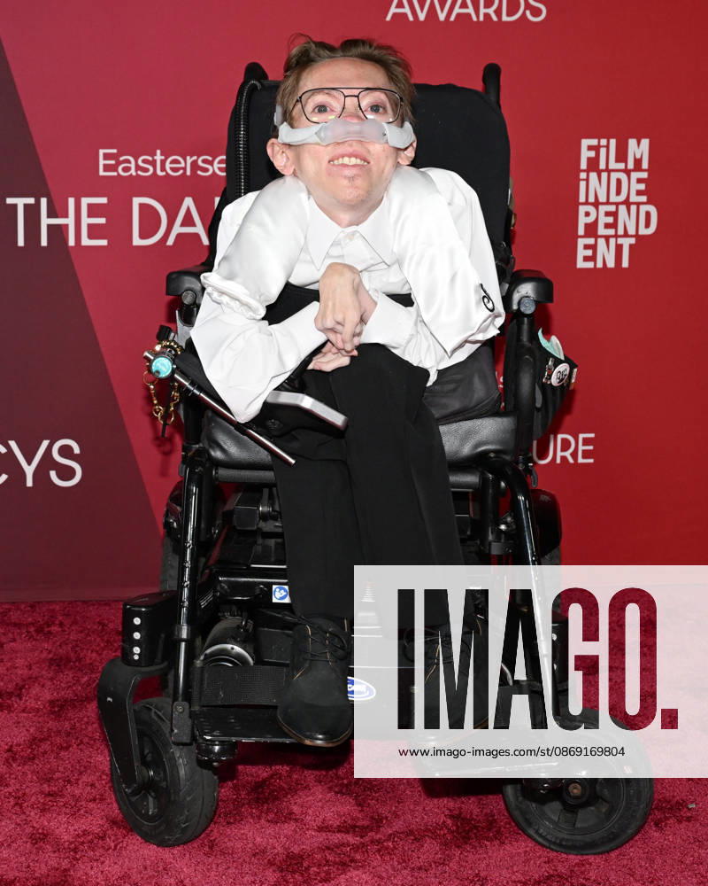 STEVE WAY attends the inaugural Easterseals Disability Arts & Culture Awards DARCYS Awards red carpet. Santa Monica USA - ZUMAb173 20261010_aap_b173_093