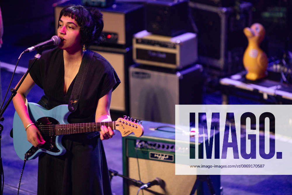 The Syd Barrett 80th Birthday Concert, The Corn Exchange, Cambridge, UK, 10 October 2026. 10 October 2026: Scottish singer songwriter Radhika Meera Dade (known professionally as Radhika) plays The Syd Barrett 80th Birthday Concert at The Corn Exchange, Cambridge, UK., Credit:Stuart Hogben Avalon