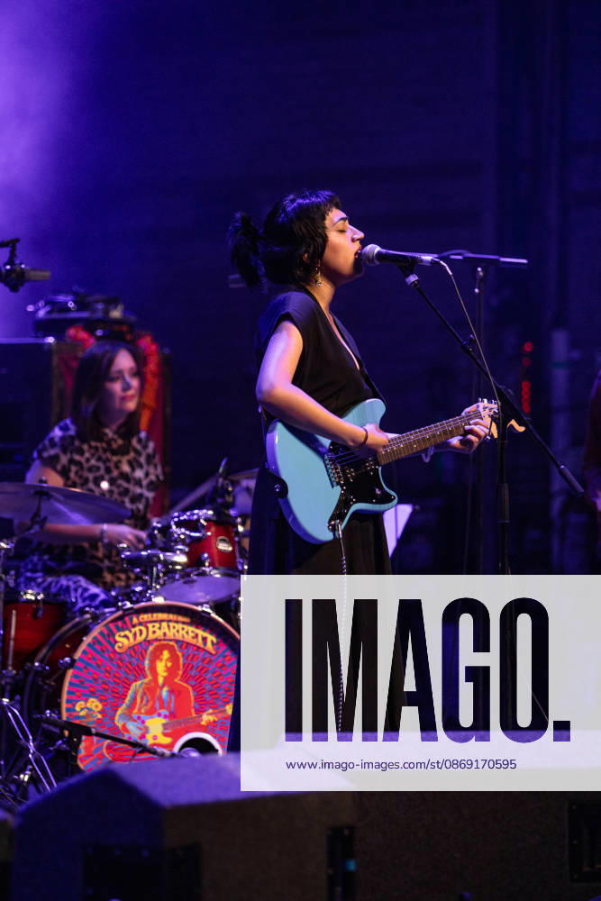 The Syd Barrett 80th Birthday Concert, The Corn Exchange, Cambridge, UK, 10 October 2026. 10 October 2026: Scottish singer songwriter Radhika Meera Dade (known professionally as Radhika) plays The Syd Barrett 80th Birthday Concert at The Corn Exchange, Cambridge, UK., Credit:Stuart Hogben Avalon