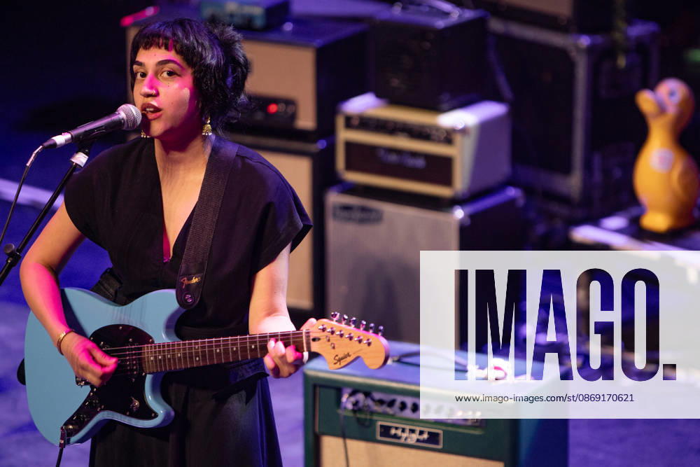 The Syd Barrett 80th Birthday Concert, The Corn Exchange, Cambridge, UK, 10 October 2026. 10 October 2026: Scottish singer songwriter Radhika Meera Dade (known professionally as Radhika) plays The Syd Barrett 80th Birthday Concert at The Corn Exchange, Cambridge, UK., Credit:Stuart Hogben Avalon