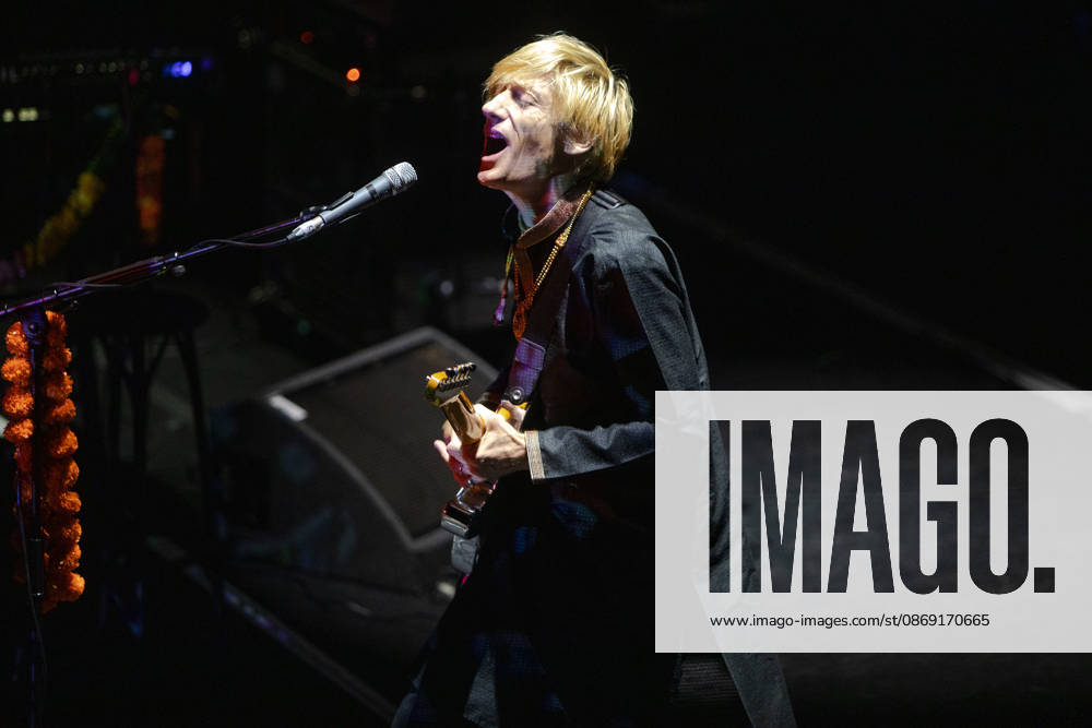 The Syd Barrett 80th Birthday Concert, The Corn Exchange, Cambridge, UK, 10 October 2026. 10 October 2026: English psychedelic rock band Kula Shaker play The Syd Barrett 80th Birthday Concert at The Corn Exchange, Cambridge, UK., Credit:Stuart Hogben Avalon