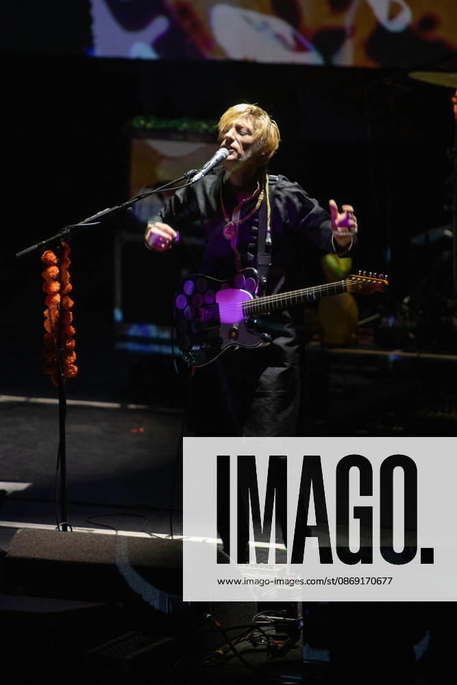 The Syd Barrett 80th Birthday Concert, The Corn Exchange, Cambridge, UK, 10 October 2026. 10 October 2026: English psychedelic rock band Kula Shaker play The Syd Barrett 80th Birthday Concert at The Corn Exchange, Cambridge, UK., Credit:Stuart Hogben Avalon