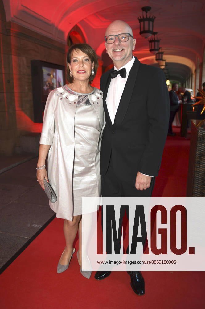 Janina Hartwig und Alexander Putz bei der 18. Hope Gala 2026 im Schauspielhaus. Dresden