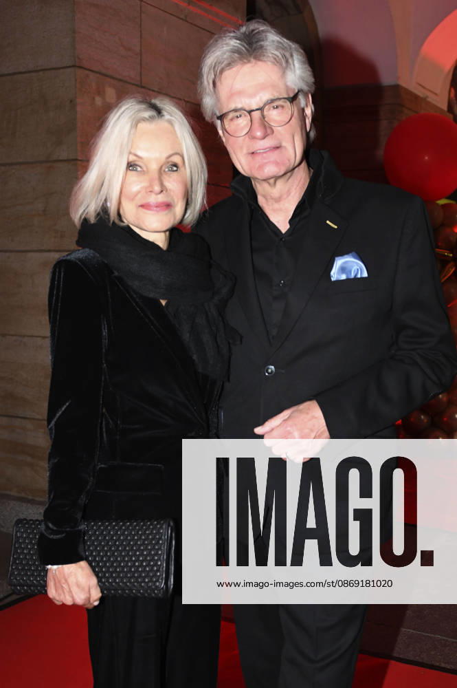 Ulrike Escher und Peter Escher bei der 18. Hope Gala 2026 im Schauspielhaus. Dresden