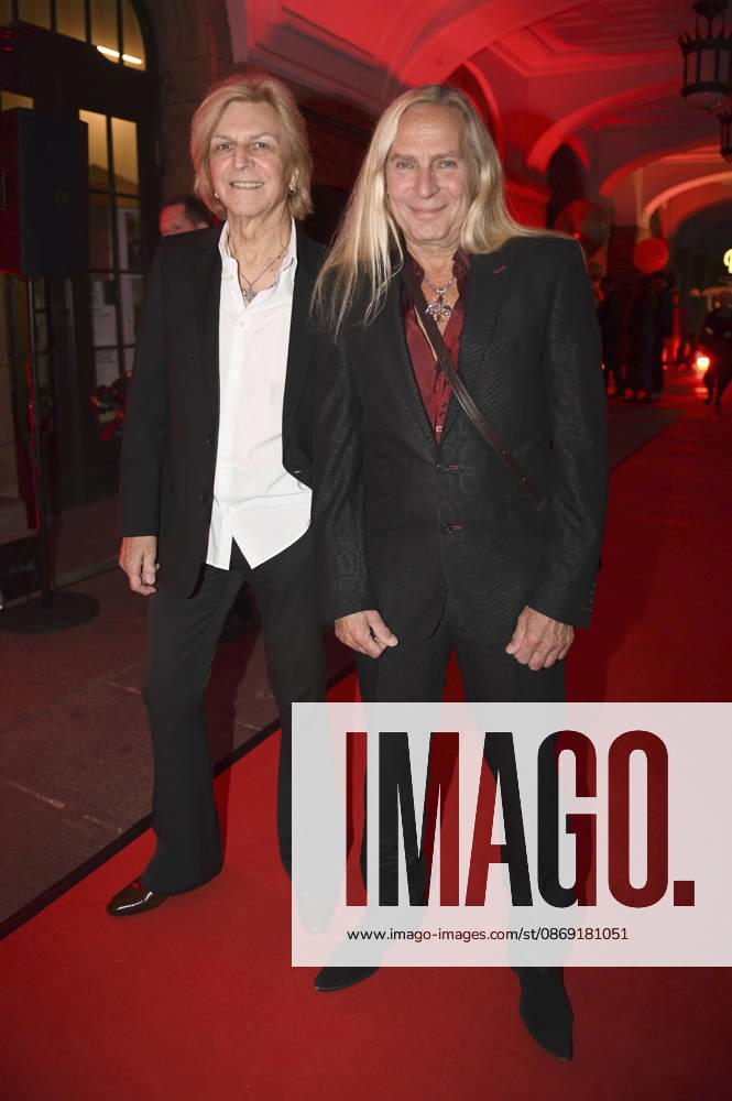 Ritchie Barton und Uwe Hassbecker bei der 18. Hope Gala 2026 im Schauspielhaus. Dresden