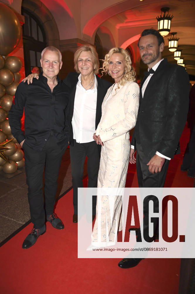 Dirk Michaelis, Ritchie Barton, Victoria Herrmann und David Böthig bei der 18. Hope Gala 2026 im Schauspielhaus. Dresden