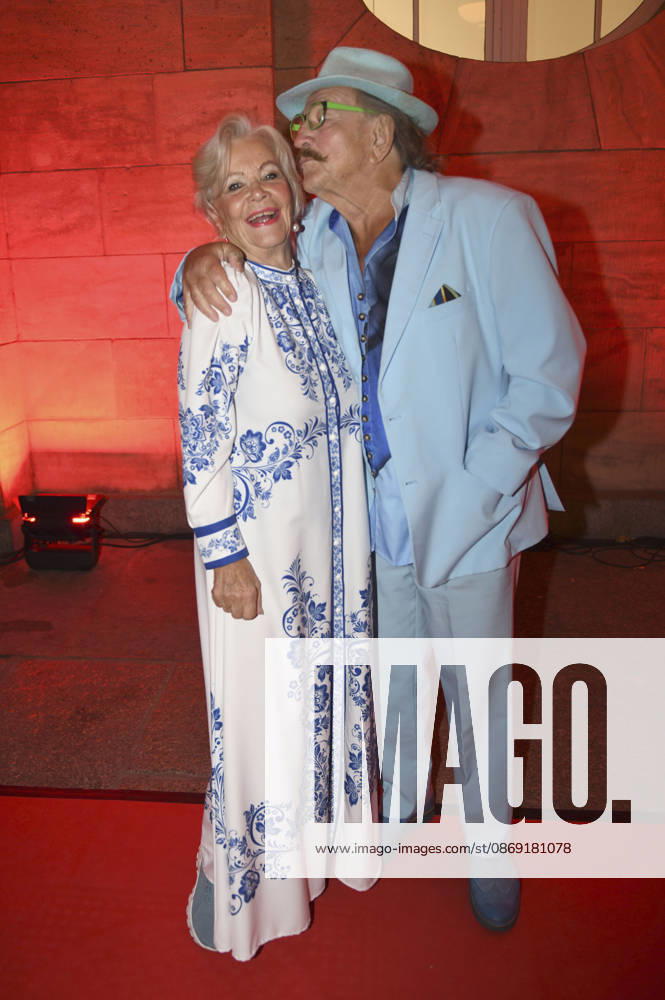 Dorit Gäbler mit Ehemann Karl-Heinz Bellmann bei der 18. Hope Gala 2026 im Schauspielhaus. Dresden
