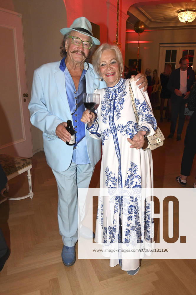 Dorit Gäbler mit Ehemann Karl-Heinz Bellmann bei der 18. Hope Gala 2026 im Schauspielhaus. Dresden