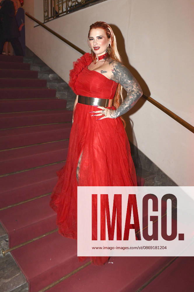 Lyn Künstner bei der 18. Hope Gala 2026 im Schauspielhaus. Dresden