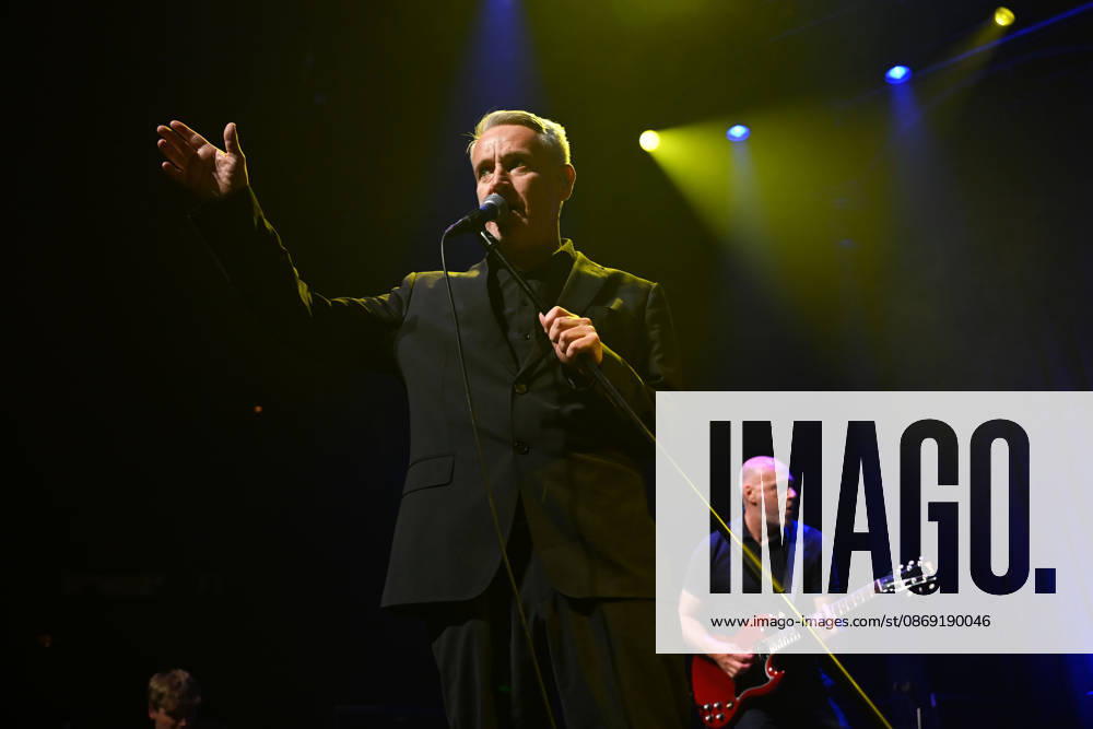 ˜Gene performing at Roundhouse, London LONDON, ENGLAND - OCTOBER 010: Martin Rossiter of ˜Gene performing at Roundhouse, Chalk Farm on October 10 in London, England. CAP MAR MAR Great Britain UK