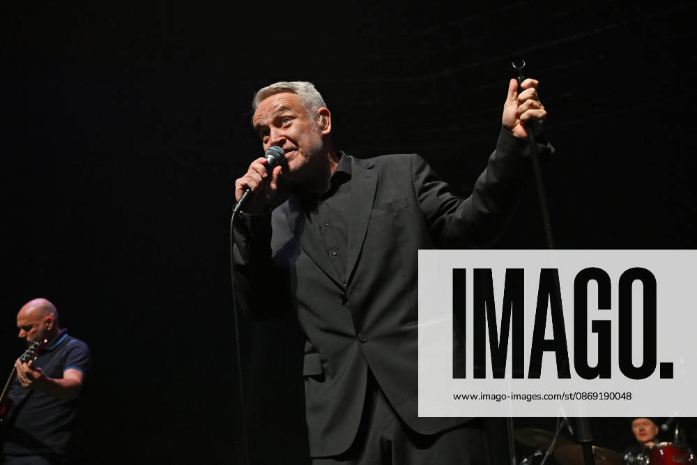 ˜Gene performing at Roundhouse, London LONDON, ENGLAND - OCTOBER 10: Martin Rossiter of ˜Gene performing at Roundhouse, Chalk Farm on October 10 in London, England. CAP MAR MAR Great Britain UK