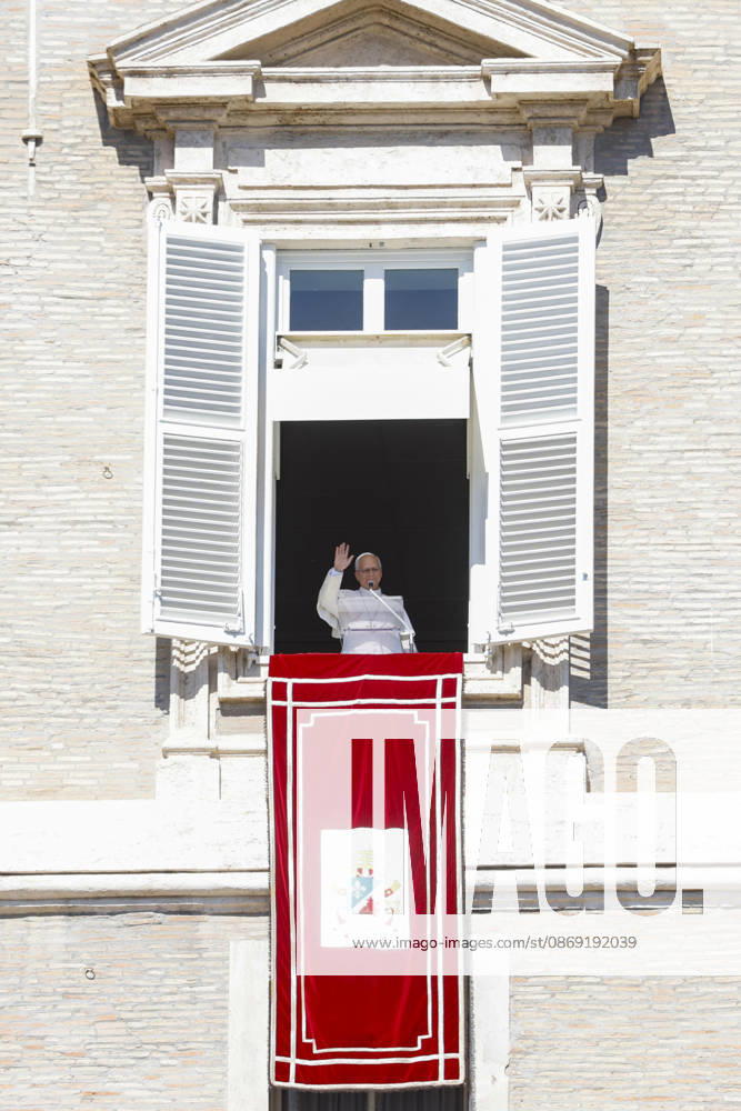 Pope Leo XIV leads the Angelus prayer from the window of his office overlooking Saint Peter s Square, Vatican City 11 October 2026. ANSA FABIO FRUSTACI. Vatican City VATICAN - ZUMAa110 20261011_zaf_a110_006