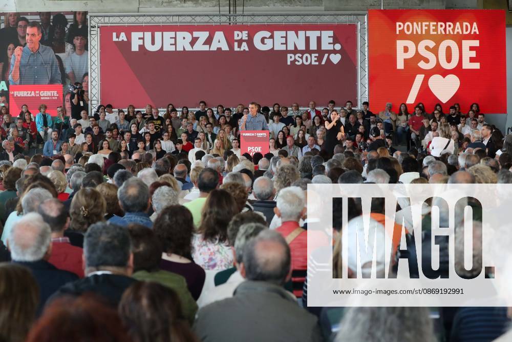 Pedro Sánchez Speaks at a Pre-Campaign Event in Ponferrada, León The Secretary-General of the PSOE and Prime Minister, Pedro Sánchez, during a PSOE pre-campaign event at La Térmica Cultural in Ponferrada on October 11, 2026, in Ponferrada, León, Castile and León, Spain. The Prime Minister and Secretary-General of the PSOE, Pedro Sánchez, kicked off the pre-campaign for the general election on November 29 this weekend with two events: on Saturday in Dos Hermanas, Seville, and today in Ponferrada, León, at the Térmica Cultural of the Energy Foundation, October 11, 2026, Ponferrada, León, Castile and León, Spain