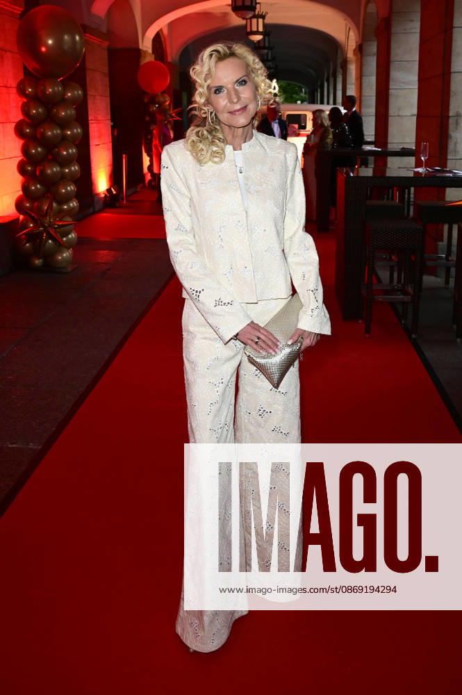 Victoria Herrmann bei der 18. Hope Gala 2026 im Schauspielhaus. Dresden