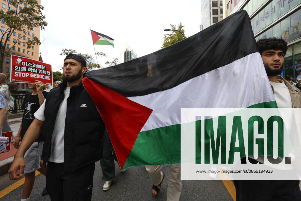 Protest condemning Gaza conflict in Seoul Demonstrators march with placards to protest Israel s attacks in the Gaza Strip, in Seoul, South Korea, on October 11, 2026 . The rally was held aa part of the Global Action for Palestine, a coordinated international mobilization held on October 10 11 marking three years since the 2023 Hamas attacks and the ensuing war. Seoul South Korea