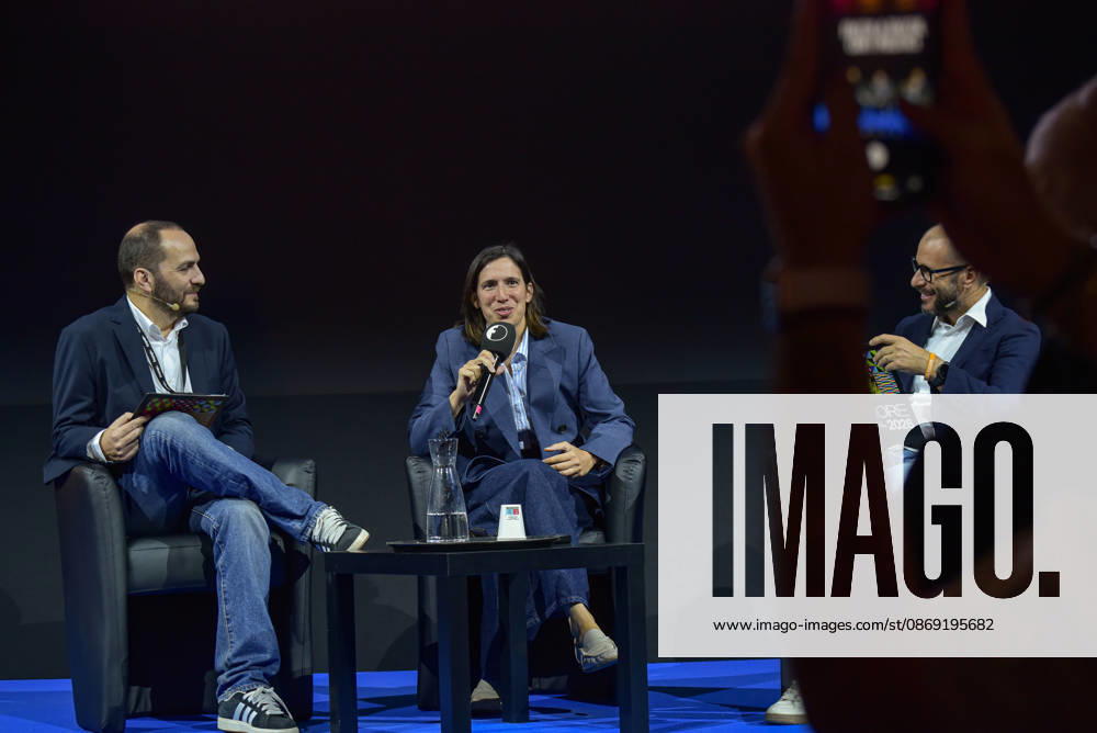 Fanpage.it Co-Director Adriano Biondi (L), Partito Democratico Secretary Elly Schlein (C), and Fanpage.it Director Francesco Cancellato (R) during an interview at the panel Faccia a Faccia con i politici during the Rumore Festival 2026 at Acquario Romano in Rome on October 11, 2026. Rome Italy - ZUMAn299 20261011_zip_n299_035