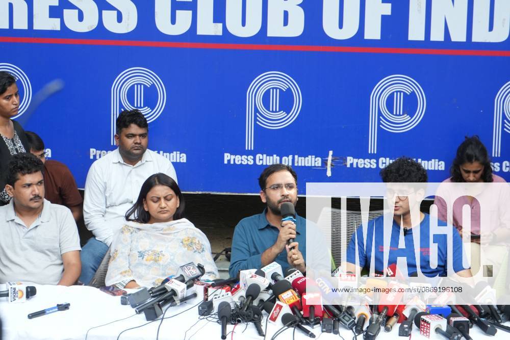 NEW DELHI, INDIA, October 11, 2026: Cockroach Janta Party (CJP) leaders Ashutosh Ranka and Saurav Das address a press conference at the Press Club of India following their release from preventive detention by Delhi Police. The leaders criticised police action against party members and protesters during demonstrations demanding the resignation of Chief Election Commissioner Gyanesh Kumar over alleged irregularities in electoral roll revisions. New Delhi India - ZUMAq101 20261011_zna_q101_074