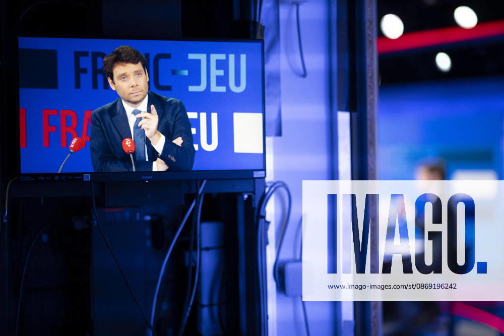 CGT General Secretary Sophie Binet Franc Jeu - Paris Benjamin Duhamel during an interview at Franc Jeu on France 2 channel in Paris, France on October 11, 2026.Photo by Eliot Blondet ABACAPRESS.COM Paris France France