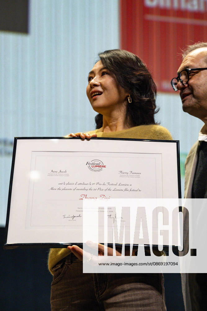 PEOPLE: Festival Lumiere - Lyon 11 10 2026 Zhang Ziyi receives the Lumiere Award, as well as a still from a film directed by the Lumiere brothers at the 18th Lumiere Film Festival Lumiere in Lyon (France) on October 11, 2026. Photo by Sandrine Thesillat PsNewZ