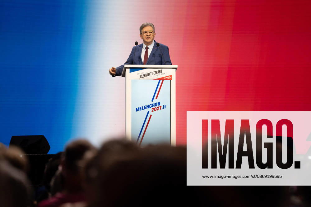 Jean-Luc Melenchon s Presidential Campaign Rally - Cournon-d’Auvergne La France Insoumise (LFI) candidate in 2027 presidential election in France Jean-Luc Melenchon speaks during a campaign rally in Cournon-d Auvergne in the Puy-de-Dome department on October 11, 2026. Photo by Fanny Reynaud ABACAPRESS.COM Clermont-Ferrand Auvergne, auvergne rhône alpes France