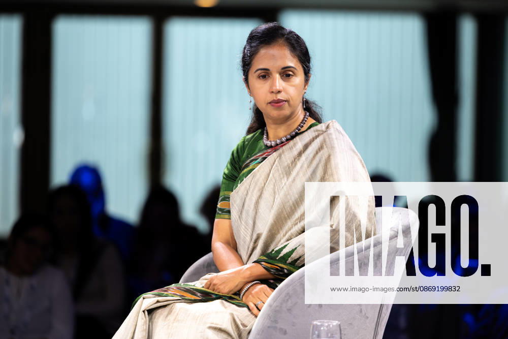 World Health Summit 2026 Weltgesundheitsgipfel. Deutschland, Berlin am 11. Oktober 2026: Dr. Poonam Dhavan, Direktorin der Abteilung Gesundheit und Migration der Internationalen Organisation für Migration (IOM) bei der Paneldisskussion zum Thema: Gesundheit in Krisenzeiten: Wie Gesundheitssysteme trotz Sanktionen und migrationsbedingtem Druck infolge von Konflikten geschützt werden können (Health in Times of Crisis: Safeguarding Health Systems Amid Sanctions and Conflict-Induced Migration Pressure).