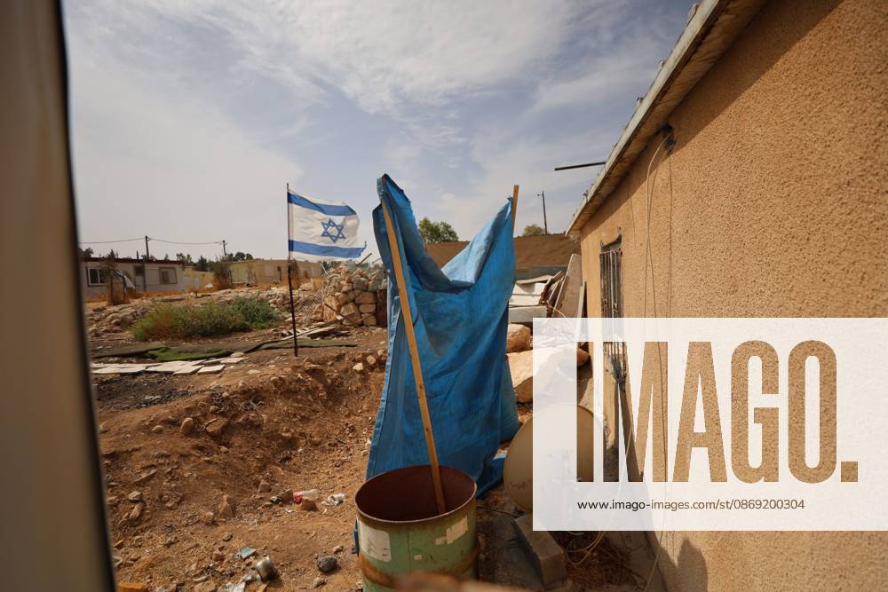 Settlers restrict access to Palestinian property UMM AL-KHAIR, MASAFER YATTA, OCCUPIED WEST BANK, OCTOBER 11, 2026: Israeli settlers placed barbed wire in the sheep pen yard and plastic sheets in front of the windows of the Salem al-Hathaleen family home in Umm al-Khair, Masafer Yatta, south of Hebron. The Israeli military subsequently declared the area a closed military zone, preventing the family from accessing the sheep pen and backyard, where a newly established settler outpost is located. MASAFER YATTA Palestine, State of