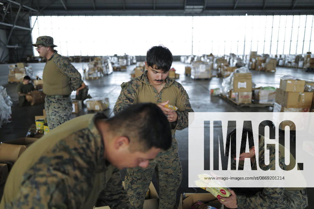 US military personnel organize humanitarian aid supplies in Panama PANAMA PACIFICO, PANAMA - OCTOBER 11: U.S. military personnel organize and sort humanitarian aid supplies at Panama Pacifico International Airport in Panama on October 11, 2026. The U.S. Southern Command is providing emergency assistance to communities affected by a 7.7-magnitude earthquake that struck Panama on Friday. Mauricio Valenzuela Anadolu Panama Pacifico Panama. Editorial use only. Please get in touch for any other usage.