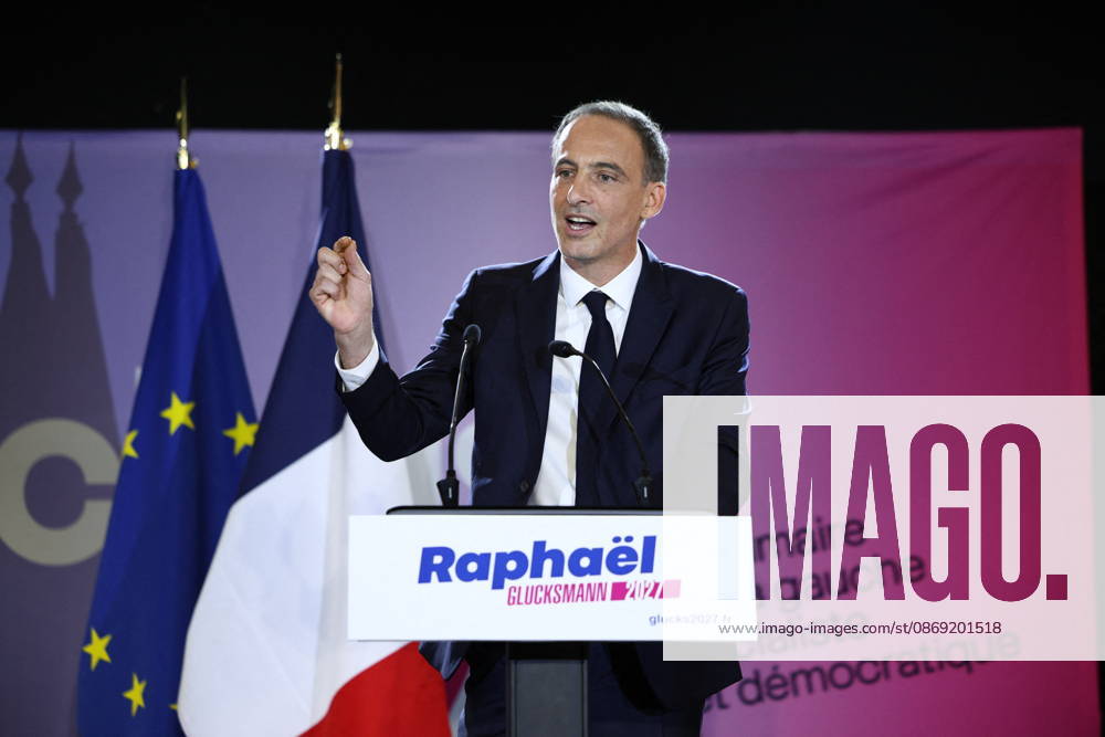 Announcement of the result for the first round of Socialist and Democratic Left primary - Paris Candidate in the Socialist (PS) and centre-left Place Publique (PP) parties primary Raphael Glucksmann delievers a speech after the announcement of the result for the first round of voting in the primary organized by the Socialist Party, Place Publique (PP), and the Republican and Socialist Left, ahead of France s 2027 presidential election, at Solaris in Paris, France on October 11, 2026. Candidate in the Socialist (PS) and centre-left Place Publique (PP) parties primary ahead of France s 2027 presidential election and MEP Raphaël Glucksmann was elected on October 11 2026. Photo by Raphael Lafargue ABACAPRESS.COM Paris France