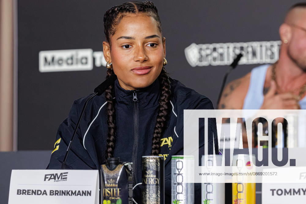 Essen. Brenda Brinkmann bei der Pressekonferenz zum Fame Fighting 4 Promiboxen. Essen Atlantic Hotel Nordrhein-Westfalen Deutschland