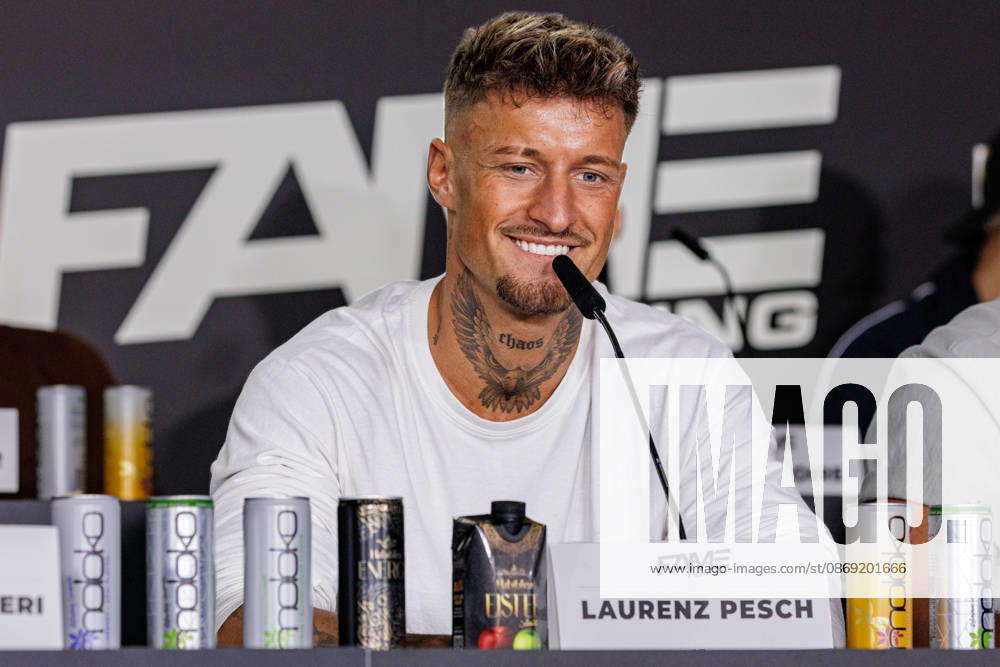 Essen. Laurenz Pesch bei der Pressekonferenz zum Fame Fighting 4 Promiboxen. Essen Atlantic Hotel Nordrhein-Westfalen Deutschland