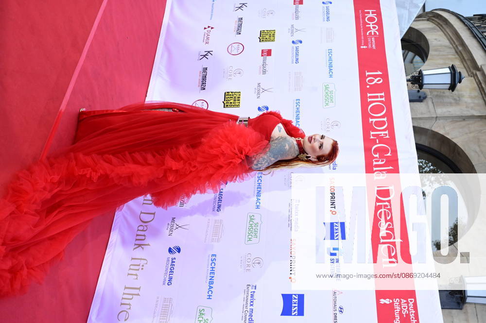 Lyn Künstner bei der 18. Hope Gala 2026 im Schauspielhaus. Dresden