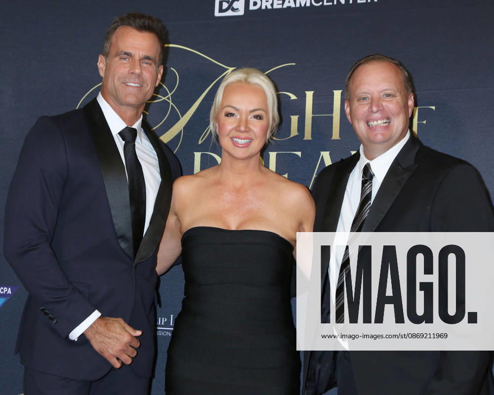 LOS ANGELES - OCT 8: Cameron Mathison,Heather O Quinn, Ryan O Quinn at the Night of Dreams Gala at the Beverly Hills Hotel on October 8, 2026 in Beverly Hills, CA Beverly Hills USA - ZUMAb170 20261011_aap_b170_008