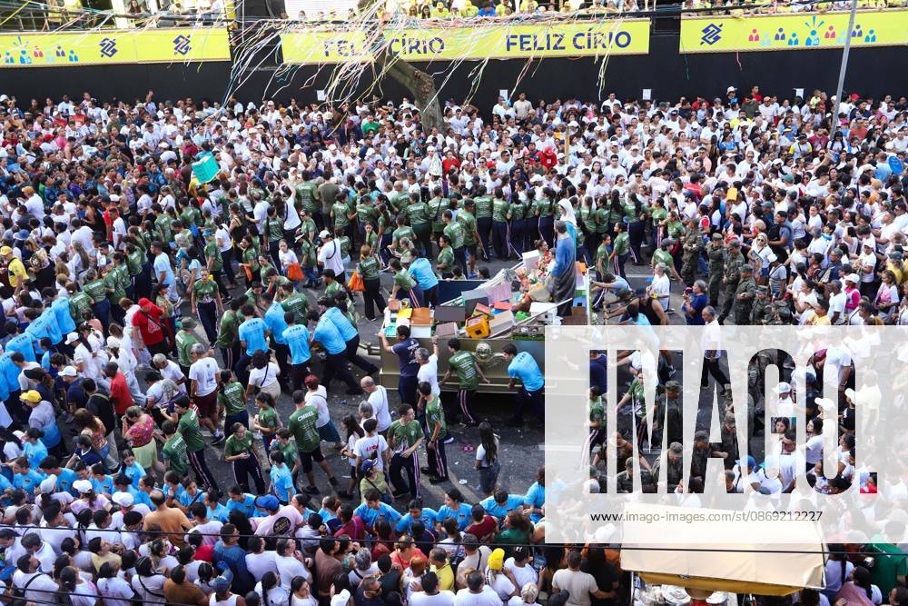 Ciro de Nazare in Bethlehem Belem (PA), 11 10 2026 - devotion Cirio de Nazare - The Cirio de Nazare procession gathers a multitude and ends after 5 hours of sacrifice and faith from the pilgrims in Belem, this Sunday, October 11, 2026.(Foto: Igor Mota Thenews2 imago images) Ciro de Nazare in Bethlehem