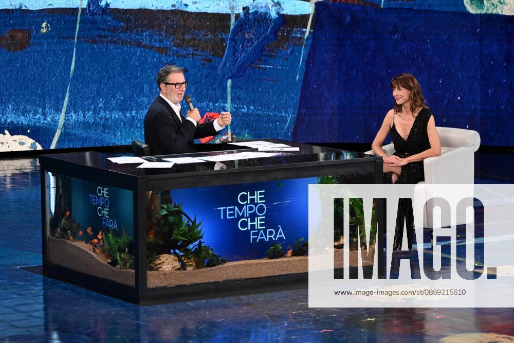 IPA89573775 - Milan, TV Show Che Tempo Che Fa - Nove. Pictured: Fabio Fazio, Sophie Marceau