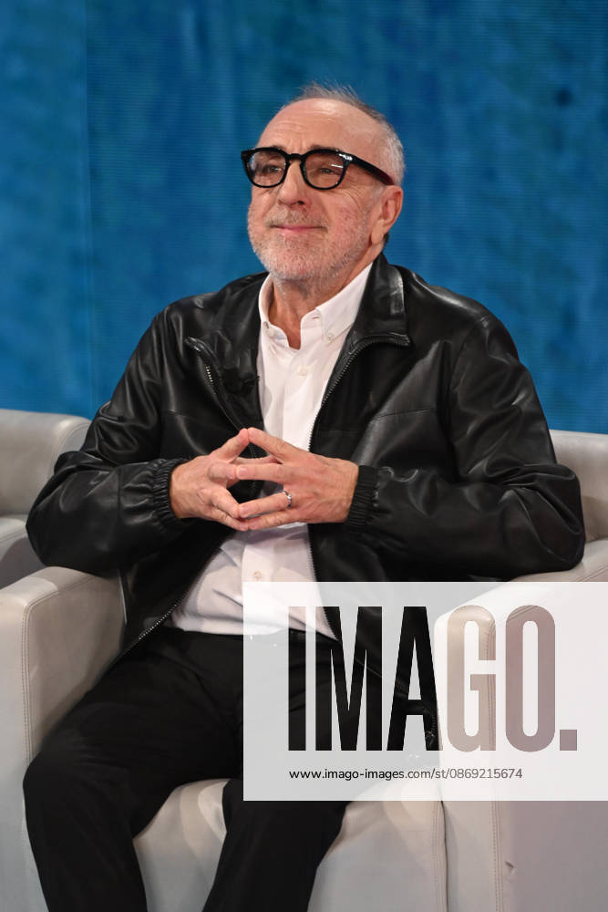 IPA89573957 - Milan, TV Show Che Tempo Che Fa - Nove. Pictured: Silvio Orlando