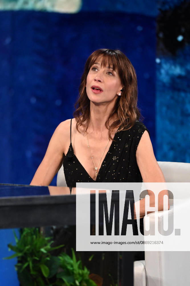 IPA89573833 - Milan, TV Show Che Tempo Che Fa - Nove. Pictured: Sophie Marceau