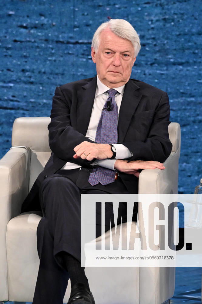 IPA89573876 - Milan, TV Show Che Tempo Che Fa - Nove. Pictured: Ferruccio De Bortoli