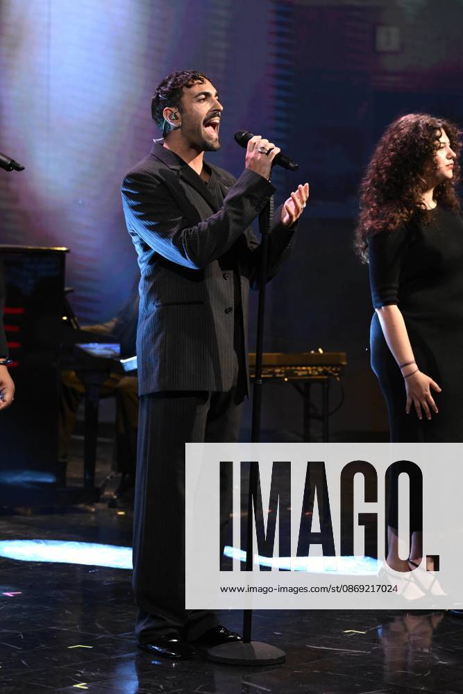 IPA89573969 - Milan, TV Show Che Tempo Che Fa - Nove. Pictured: Marco Mengoni