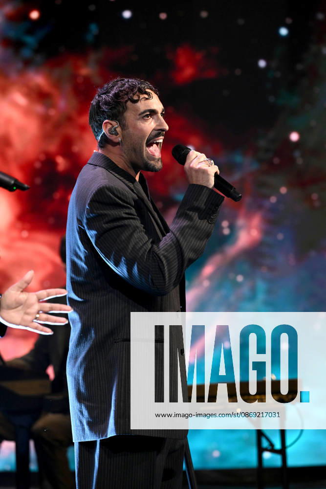 IPA89573975 - Milan, TV Show Che Tempo Che Fa - Nove. Pictured: Marco Mengoni