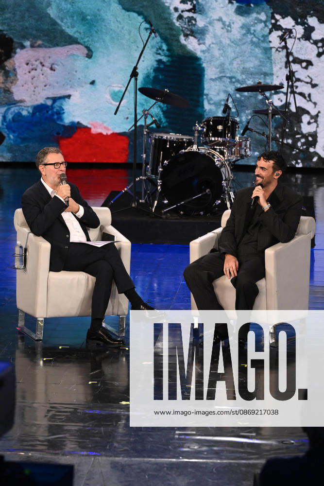 IPA89573984 - Milan, TV Show Che Tempo Che Fa - Nove. Pictured: Fabio Fazio, Marco Mengoni