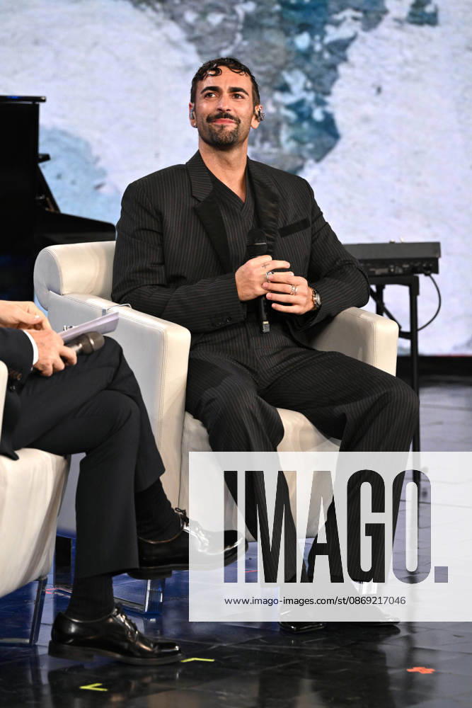IPA89573996 - Milan, TV Show Che Tempo Che Fa - Nove. Pictured: Marco Mengoni