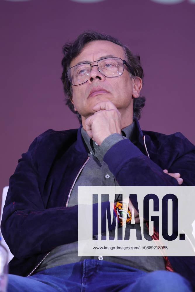 TO-45422 & x2013; Mexico City, September 29, 2026. Former Colombian President Gustavo Petro participates in the 26th Zocalo International Book Fair at the presentation of the book Nuestra Am& xe9;rica en vilo. Clasos.com.mx. - ZUMAcs4_ 20261011_faa_cs4_187