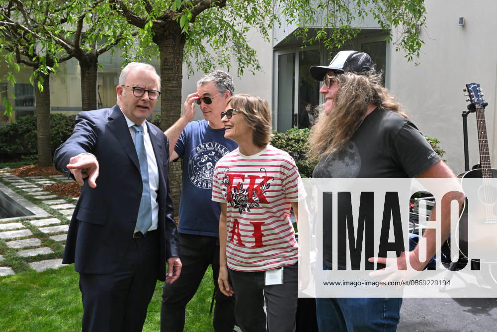 SPIDERBAIT PARLIAMENT HOUSE, Prime Minister Anthony Albanese with members of the rock band Spiderbait at Parliament House in Canberra, Monday, October 12, 2026. ( NO ARCHIVING CANBERRA AUSTRALIAN CAPITAL TERRITORY Australia