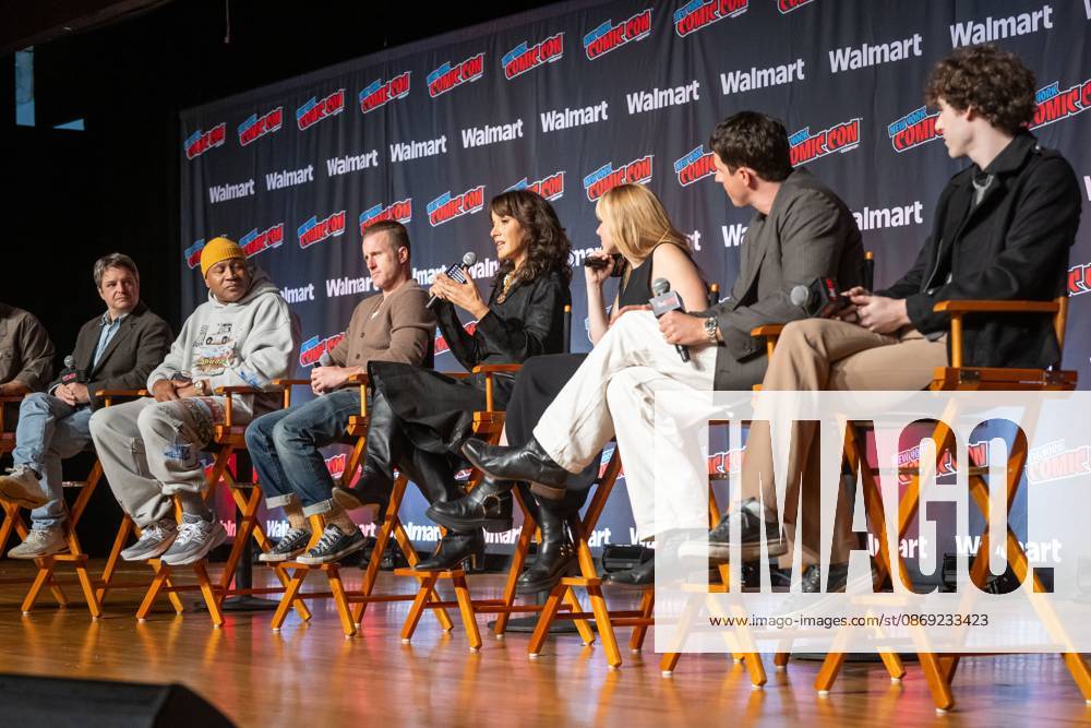 (L-R) Byron Balasco, LL COOL J, Scott Caan, Jennifer Beals, Jacqueline Byers, Shane Harper, Devin Druid speak at a panel discussion for CBS new series NCIS: NEW YORK.during New York Comic Con 2026 at The Jacob K. Javits Convention Center on October 11, 2026 in New York City. New York United States - ZUMAs197 20261011_aaa_s197_354