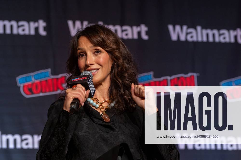 Jennifer Beals speaks at a panel discussion for CBS new series NCIS: NEW YORK.during New York Comic Con 2026 at The Jacob K. Javits Convention Center on October 11, 2026 in New York City. New York United States - ZUMAs197 20261011_aaa_s197_474
