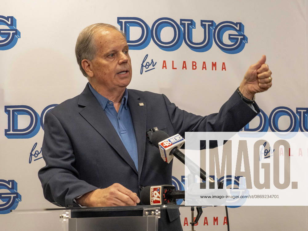 Alabama Democrat gubernatorial candidate and former Senator DOUG JONES holds a press conference before a campaign rally. Huntsville USA - ZUMAd155 20261011_znp_d155_006