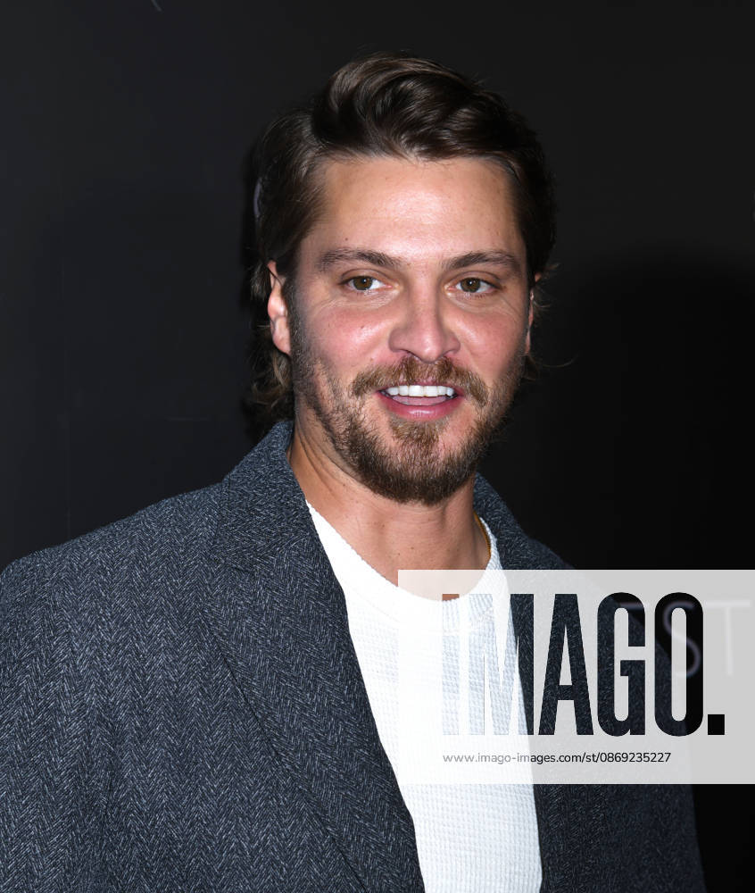 Luke Grimes attends PaleyFest NY 2026: CBS s Marshals Season 2. Held at The Paley Museum in New York. Zuma Press October 11, 2026 New York United States - ZUMAp281 20261011_zea_p281_027