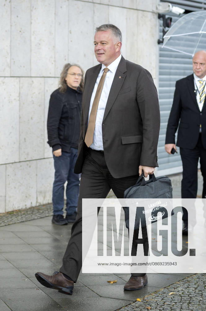 Gordon Schnieder bei der Ankunft zur Präsidiumsklausurtagung im Konrad-Adenauer-Haus. Berlin