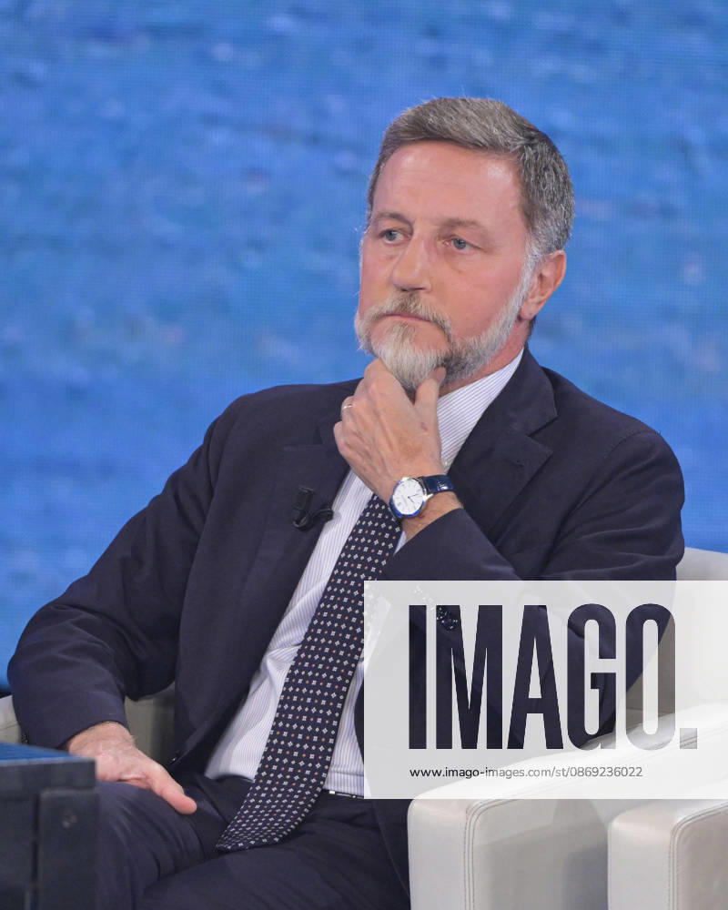 Foto Mario Romano IPP Milano 11 10 2026 Trasmissione televisiva: -Che Tempo Che Fa- nella foto il giornalista Massimo Giannini Italy Photo Press - World Copyright Che Tempo Che Fa