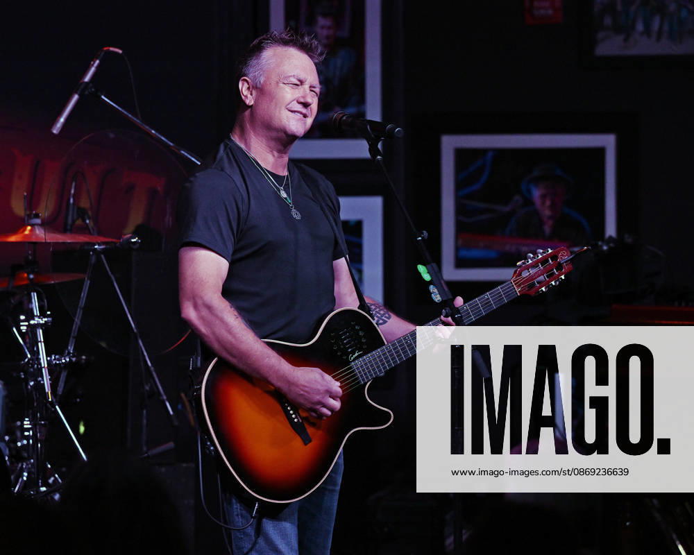 Edwin McCain performs at The Funky Biscuit on October 11, 2026 in Boca Raton, Florida.